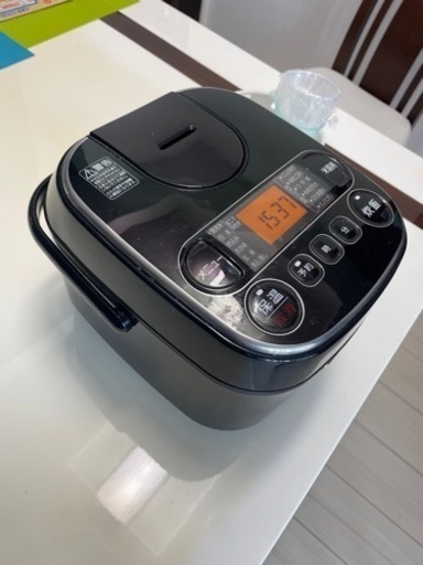 アイリスオーヤマ　3号炊飯器　2020製