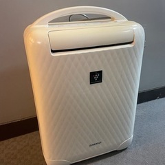 シャープ製除湿機　CVー2100-W 2010年製