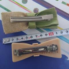 ヘアクリップ2点セット　バレッタ　ヘアアクセ　リボン　ベージュ　グリーン　中古の画像