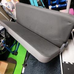 ハイエースバンリアシートあげます誰か引き取りお願いしますm(_ _)m