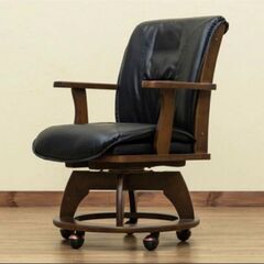 MEGAN キャスター付きダイニングチェア ダークブラウン