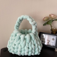 指編みで作る今大人気のマンドゥバッグレッスンの画像