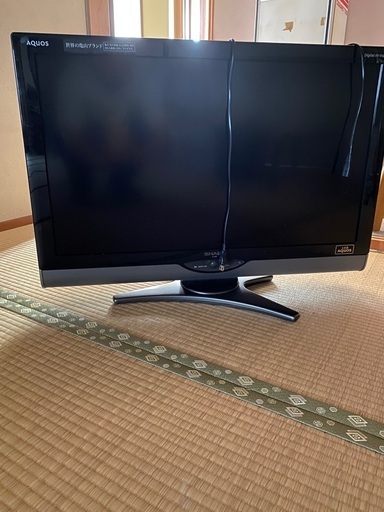 32型地デジ対応テレビ