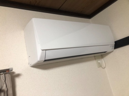 エアコン取り外せる方のみ売ります