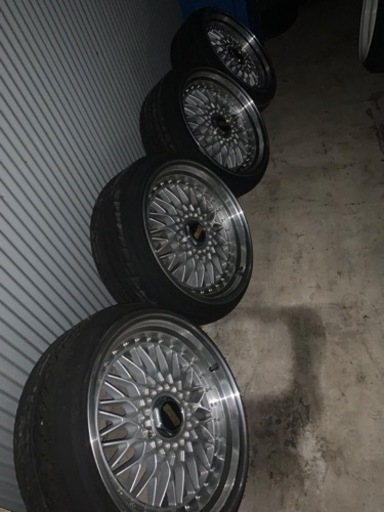 JNC004 18インチ9.5j＋25 5h114.3 100