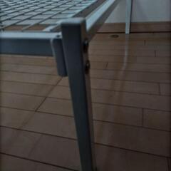 スチールベッドフレームの画像