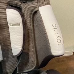 combi joy tripジュニアシートの画像