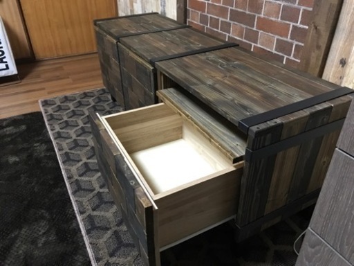 作りたてアンティークな手作りテレビ台(お取引決まりました)