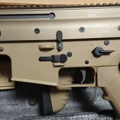 ＡＲＥＳ製ＦＮ　ＳＣＡＲ－Ｌ　５．５６ｍｍ　電動ガン　内部フルカスタム　使用極少美品の画像
