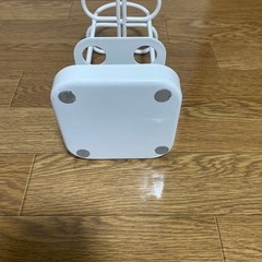 ニトリの傘立ての画像