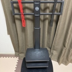 【値下げしました】FITUEYES テレビスタンド 32V〜70...