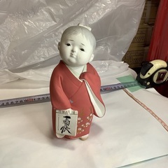 置物　お姉さん