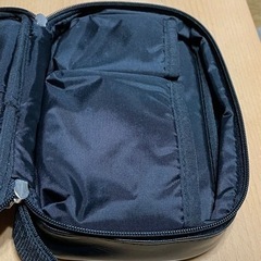 少しクッション性のあるポーチ ルーターや携帯等精密機器などにどうぞの画像