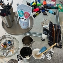 絵やパソコンの家庭教師募集の画像