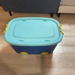 タイヤ付き　収納の画像