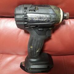 ① makita モデル TD149D 充電式インパクトドライバの画像