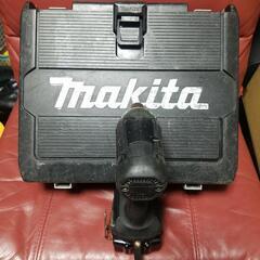 ① makita モデル TD149D 充電式インパクトドライバの画像