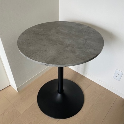 大理石調テーブル