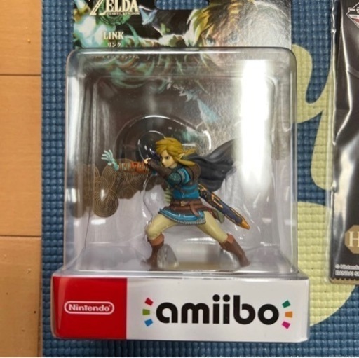 Nintendo Switch ゼルダの伝説　プロコン、amiibo、いろいろ9点セット