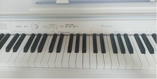 電子ピアノ