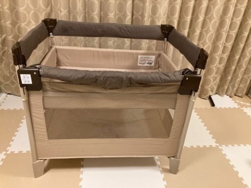 値下げしました！ココネルエアーBR【Aprica】ベビーベッド
