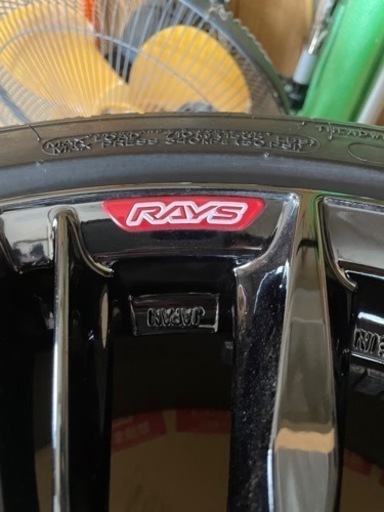 レイズベルサス19インチ