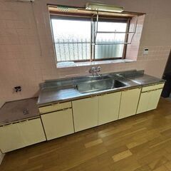直方市山部戸建て賃貸 玄関は２カ所の２世帯住宅仕様。１階３LDK ２階３DK １階と２階を別々の貸し出しも可。 - 賃貸（マンション/一戸建て）