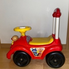 アンパンマン　車の画像