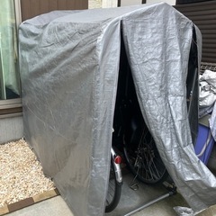 バイク又は自転車格納庫　自転車なら2台入ります！