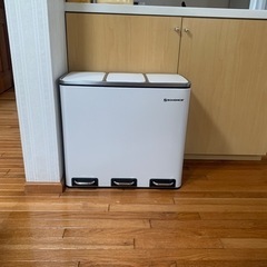 3分別ダストBOXの画像