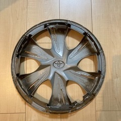 トヨタ純正ホイールキャップ中古の画像