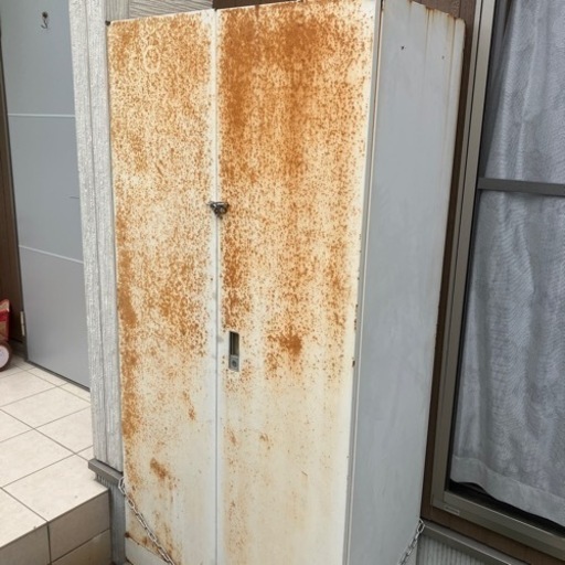 【取引中】物置　一個目