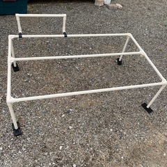 車中泊用自作ベッド　イレクターパイプ