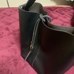 ハンドバックorショルダーバックの画像