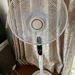 ♦️大型扇風機　羽40センチ　フルリモコン