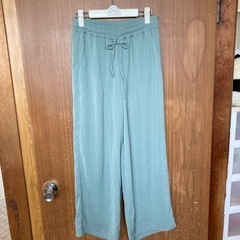ワイドパンツ