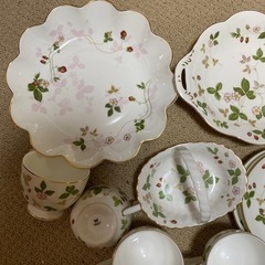 ウェッジウッド　ワイルドストロベリー　ウィンザートレイの画像