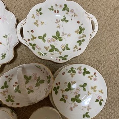 ウェッジウッド　ワイルドストロベリー　ウィンザートレイの画像