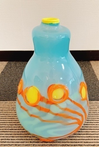 ガラス花瓶　壺