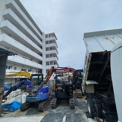 解体工事　重機オペレーター　経験により優遇の画像