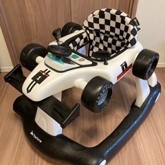 【値下げしました】ベビー歩行器　レーサー