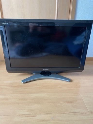 テレビ　2011年製　SHARP AQUOS 26v型
