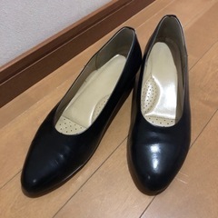 黒　パンプス　