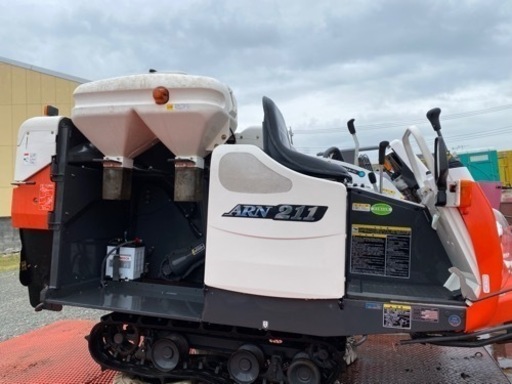 （ヤ）クボタ54h二条コンバインARN211（R0509）バッテリー新品、埼玉県 ヤ）クボタ54h二条コンバインARN211（R0509）バッテリー新品、埼玉県