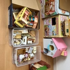 【値下げ】シルバニア3セット+αの画像
