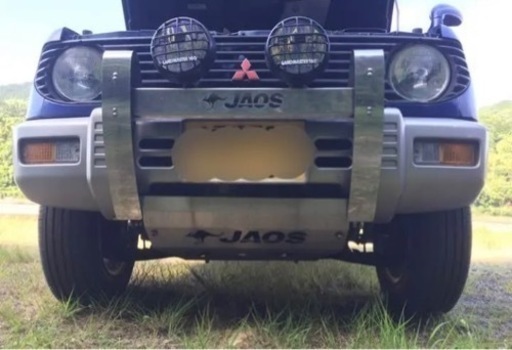 グリルガード、スキッドプレート