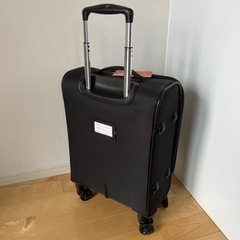 新品 スーツケース 機内持ち込み 小型 キャリーケース キャリーバッグ 軽量 約32L 約2.1kg 拡張機能 人気 ソフトタイプ の画像