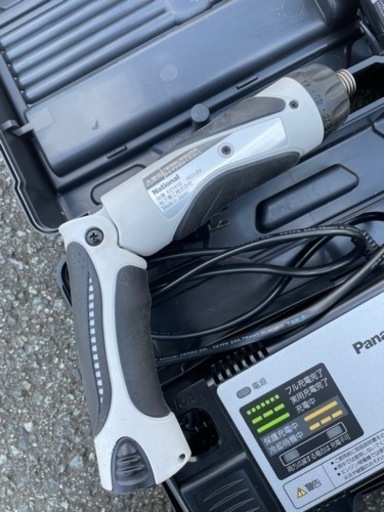 パナソニック　電動ドライバー