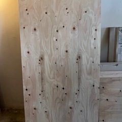 木材、ベニヤ板の画像