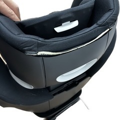 cybex サイベックス　チャイルドシートの画像